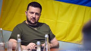 Opinion: Zelenskyy is the problem, not his friends | Opinion | DW