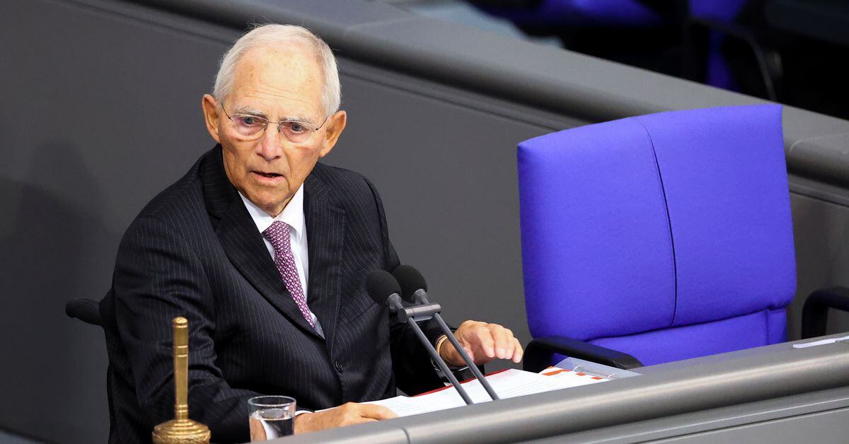 Germany’s Schaeuble calls on Berlin to help fund French nukes – report
